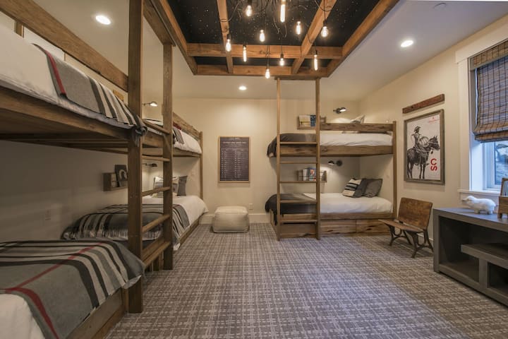 Bedroom 6