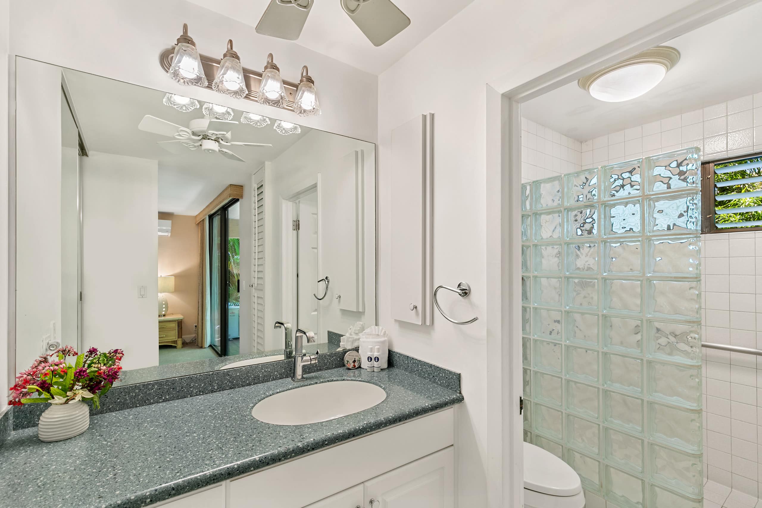 Condo in Kihei · ★4.83 · 1 bedroom · 2 beds · 2 baths - Image 18