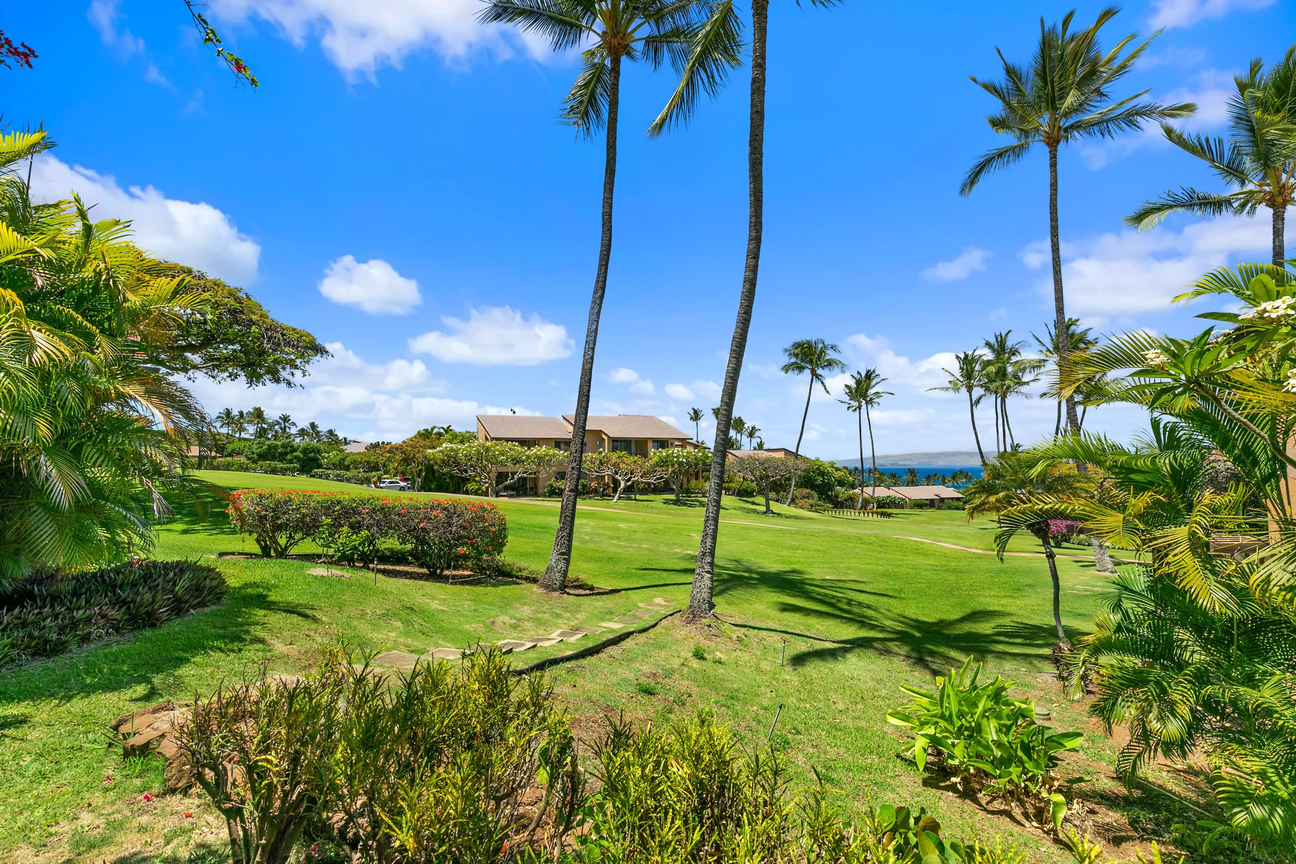 Condo in Kihei · ★4.83 · 1 bedroom · 2 beds · 2 baths - Image 20