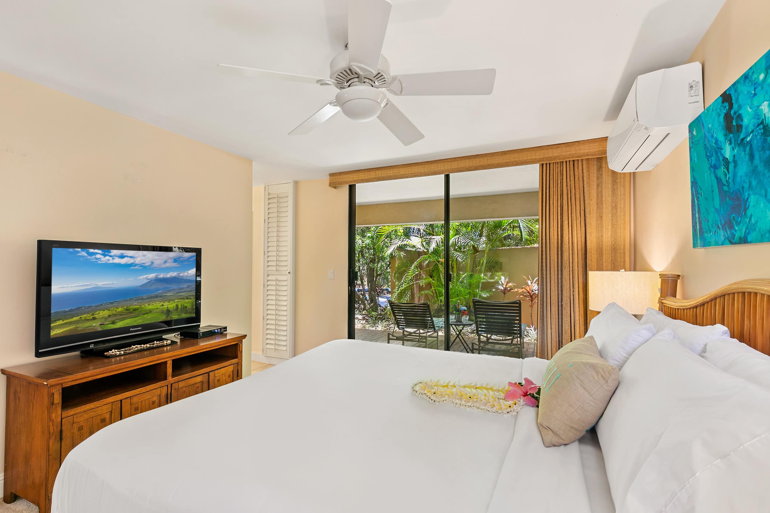 Condo in Kihei · ★4.83 · 1 bedroom · 2 beds · 2 baths - Image 13