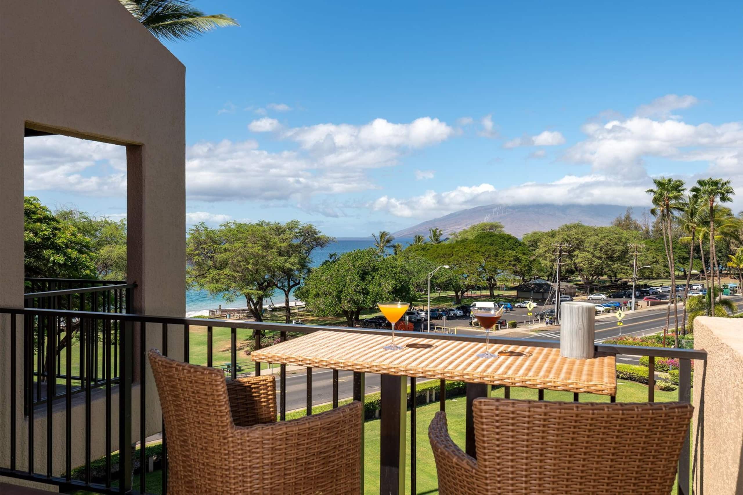 Condo in Kihei · ★4.93 · 2 bedrooms · 3 beds · 2 baths - Image 4