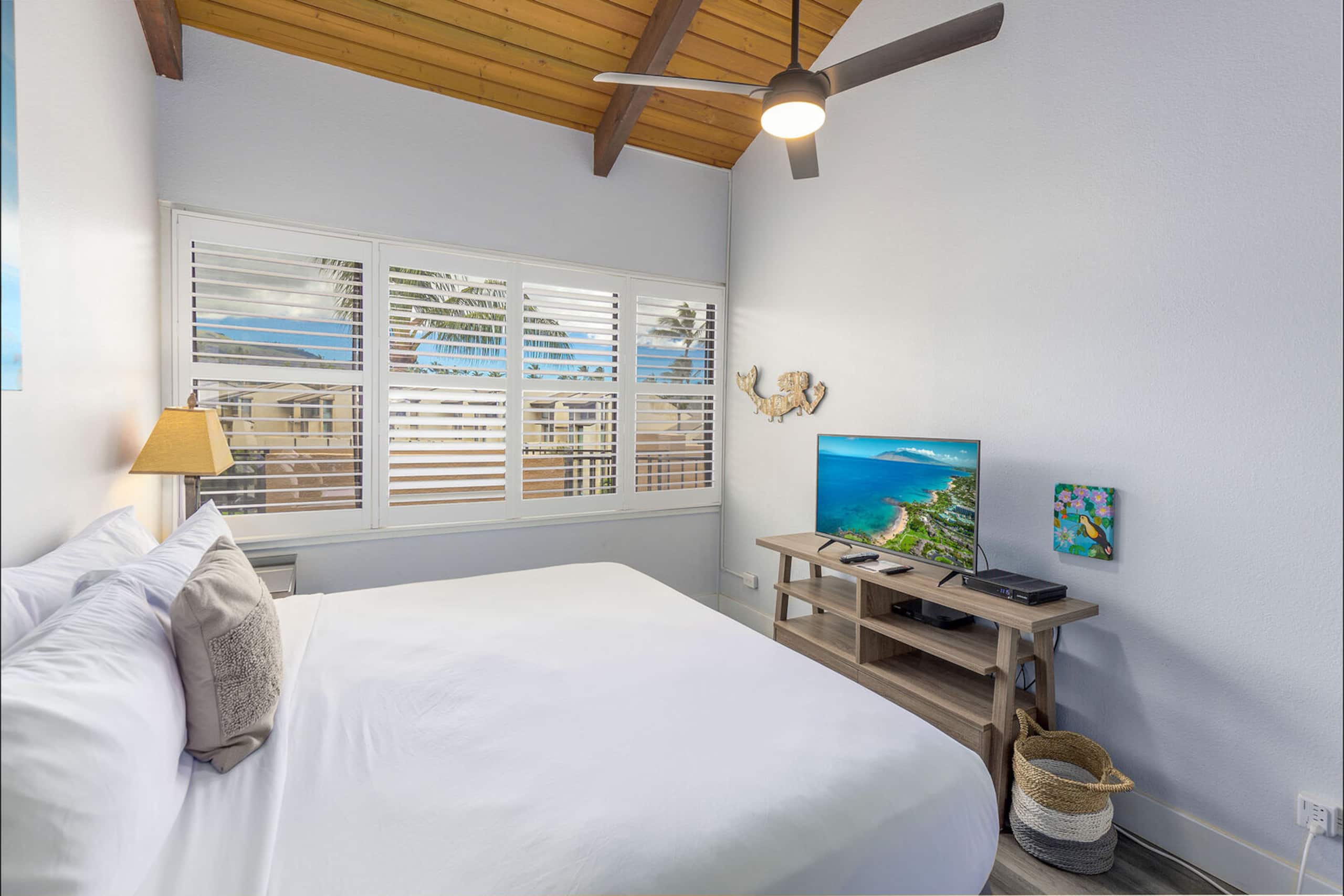 Condo in Kihei · ★4.93 · 2 bedrooms · 3 beds · 2 baths - Image 32