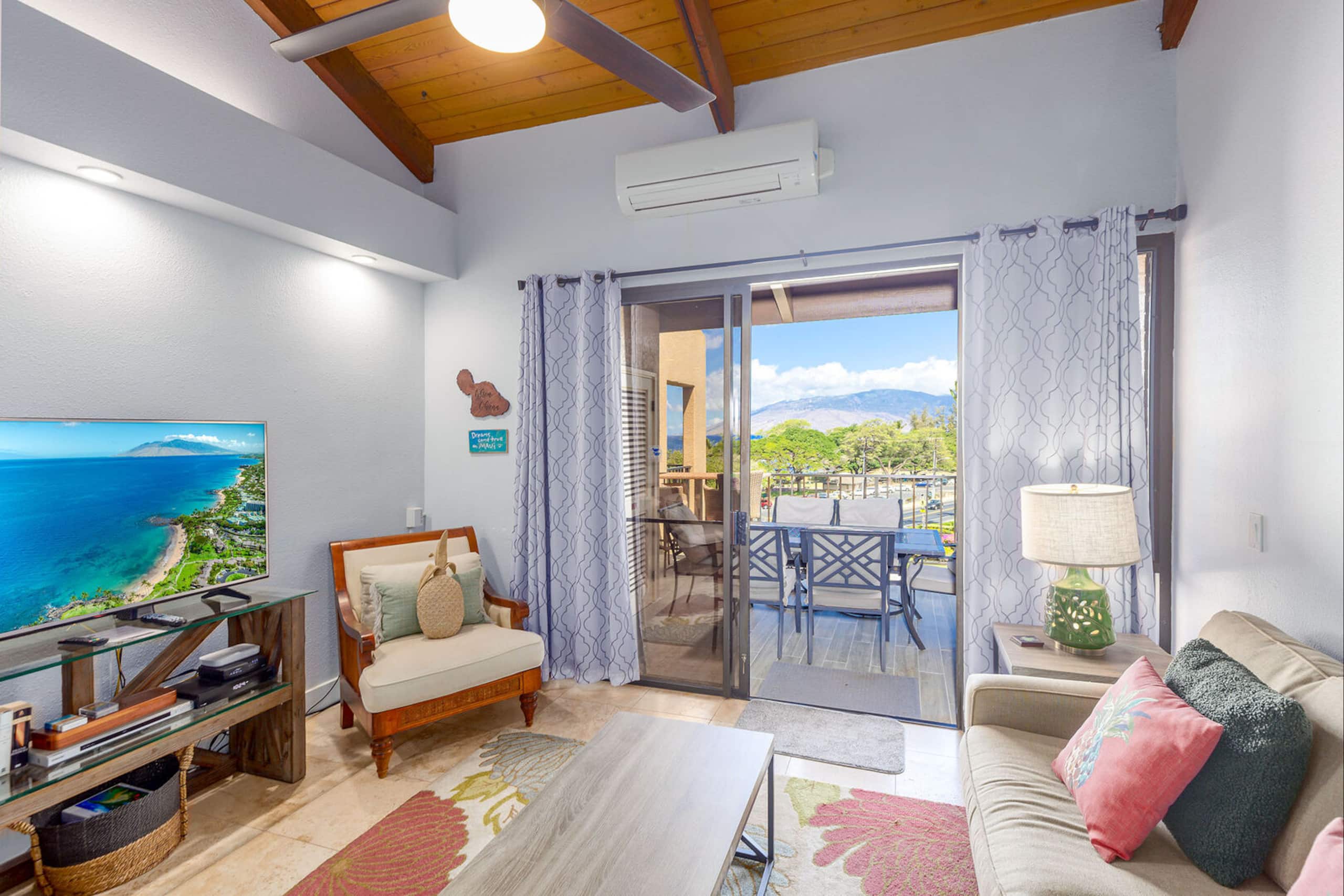 Condo in Kihei · ★4.93 · 2 bedrooms · 3 beds · 2 baths - Image 11