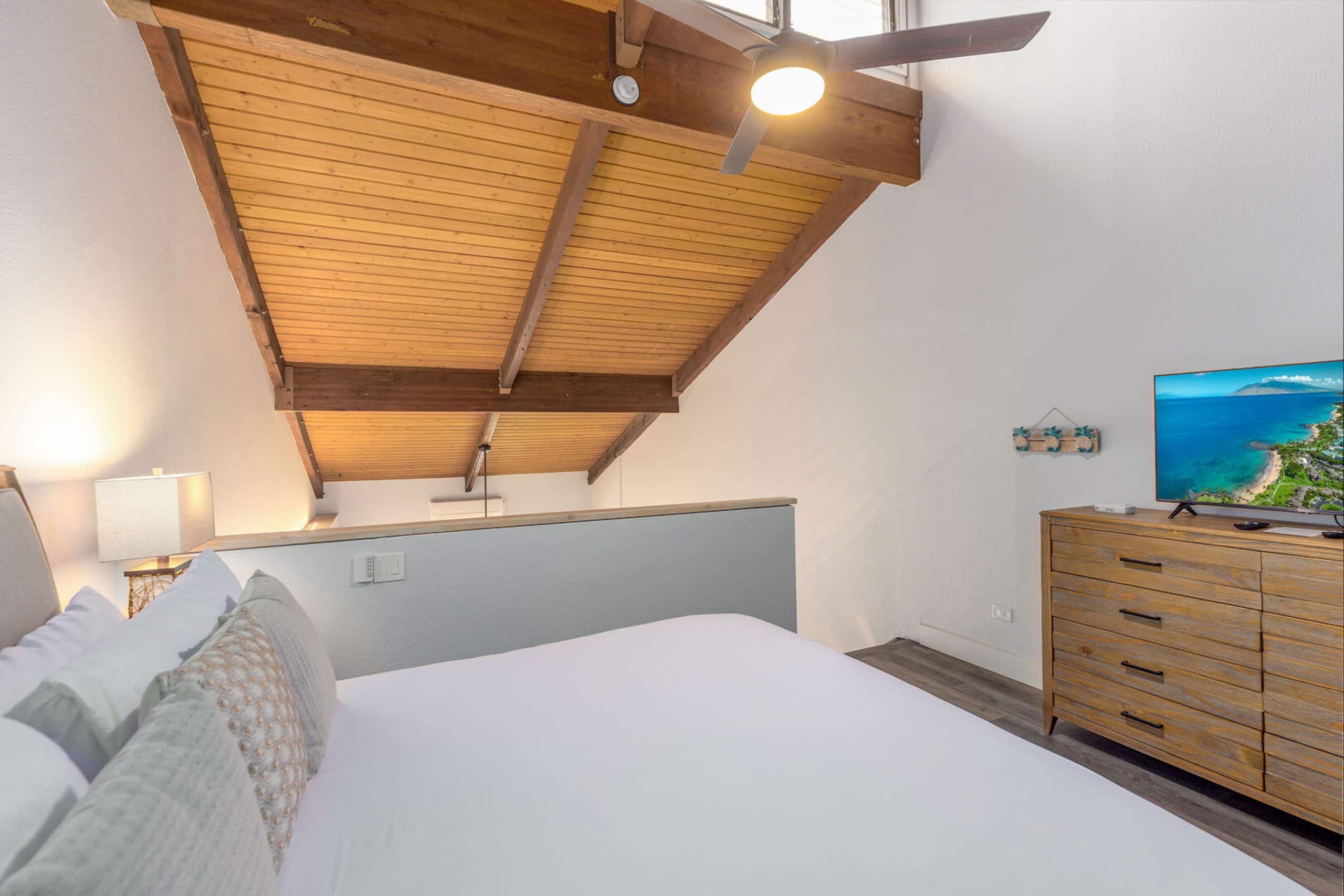 Condo in Kihei · ★4.93 · 2 bedrooms · 3 beds · 2 baths - Image 22