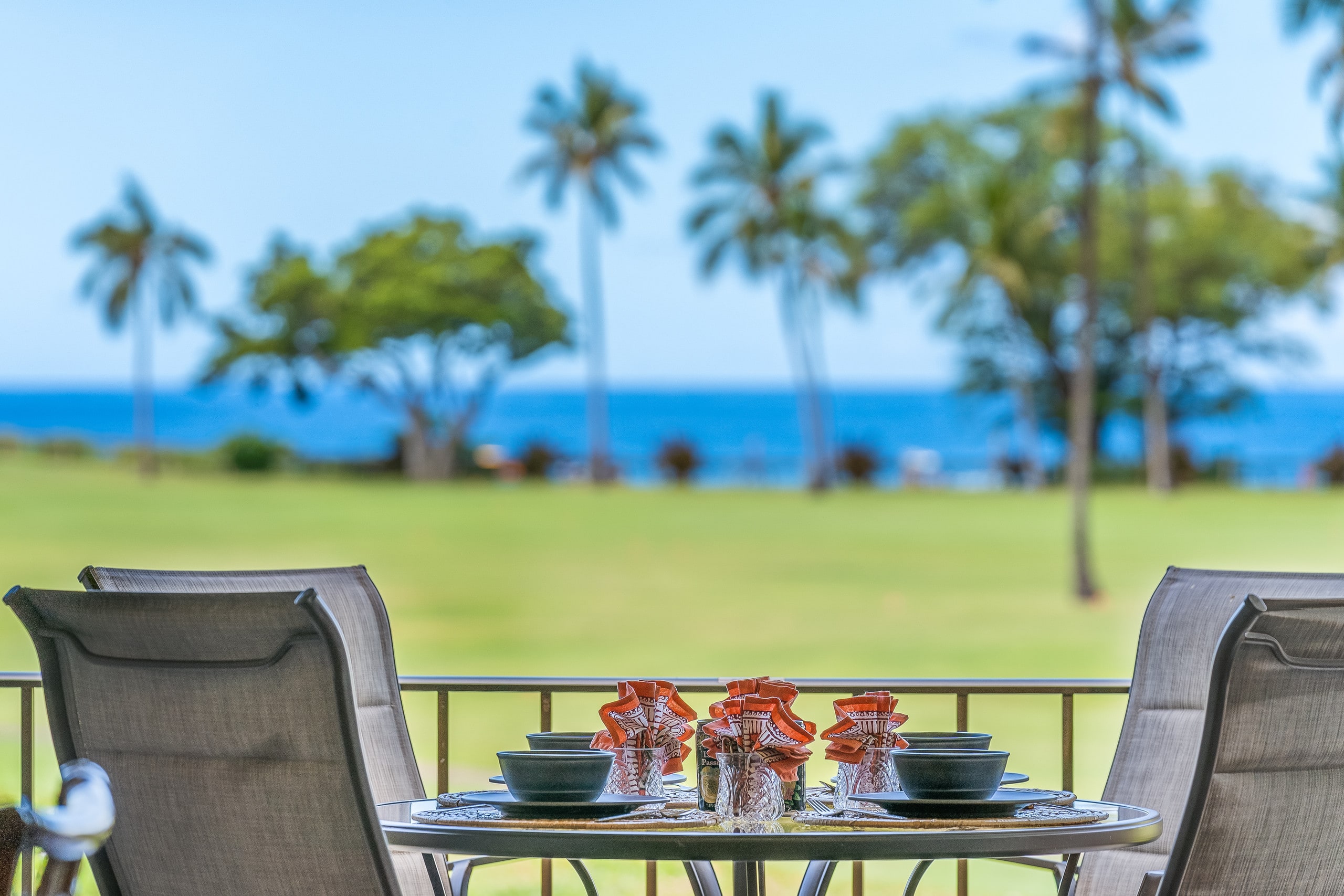Condo in Lahaina · ★4.92 · 1 bedroom · 2 beds · 1 bath - Image 1