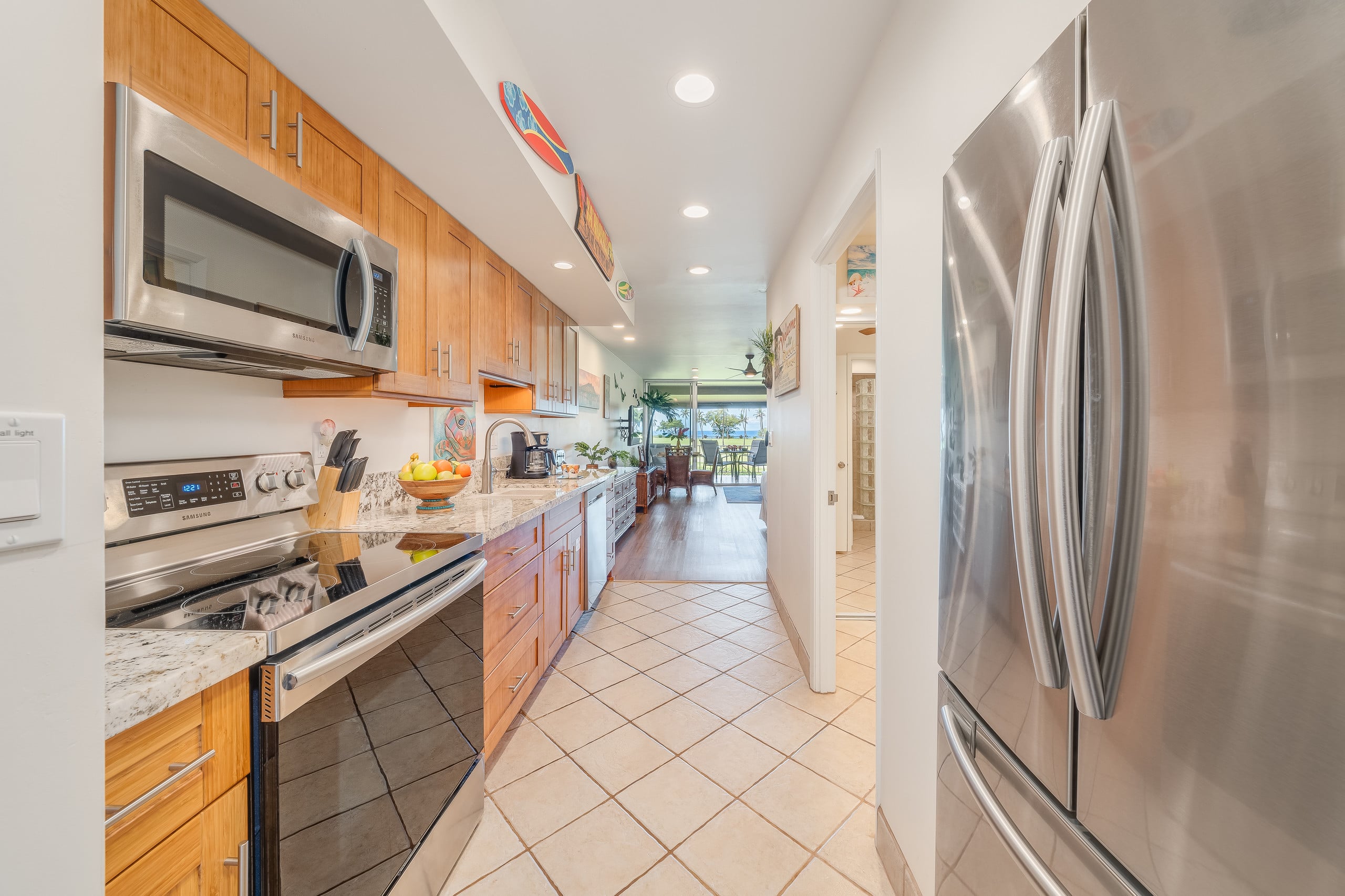 Condo in Lahaina · ★4.92 · 1 bedroom · 2 beds · 1 bath - Image 3