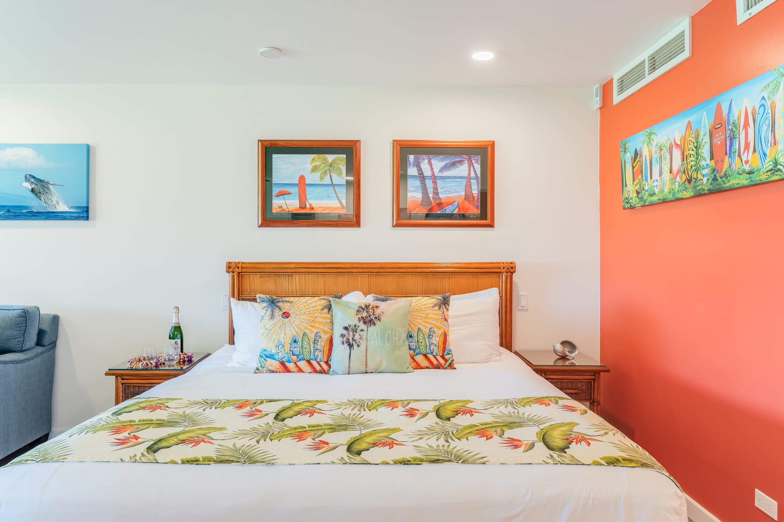 Condo in Lahaina · ★4.92 · 1 bedroom · 2 beds · 1 bath - Image 4