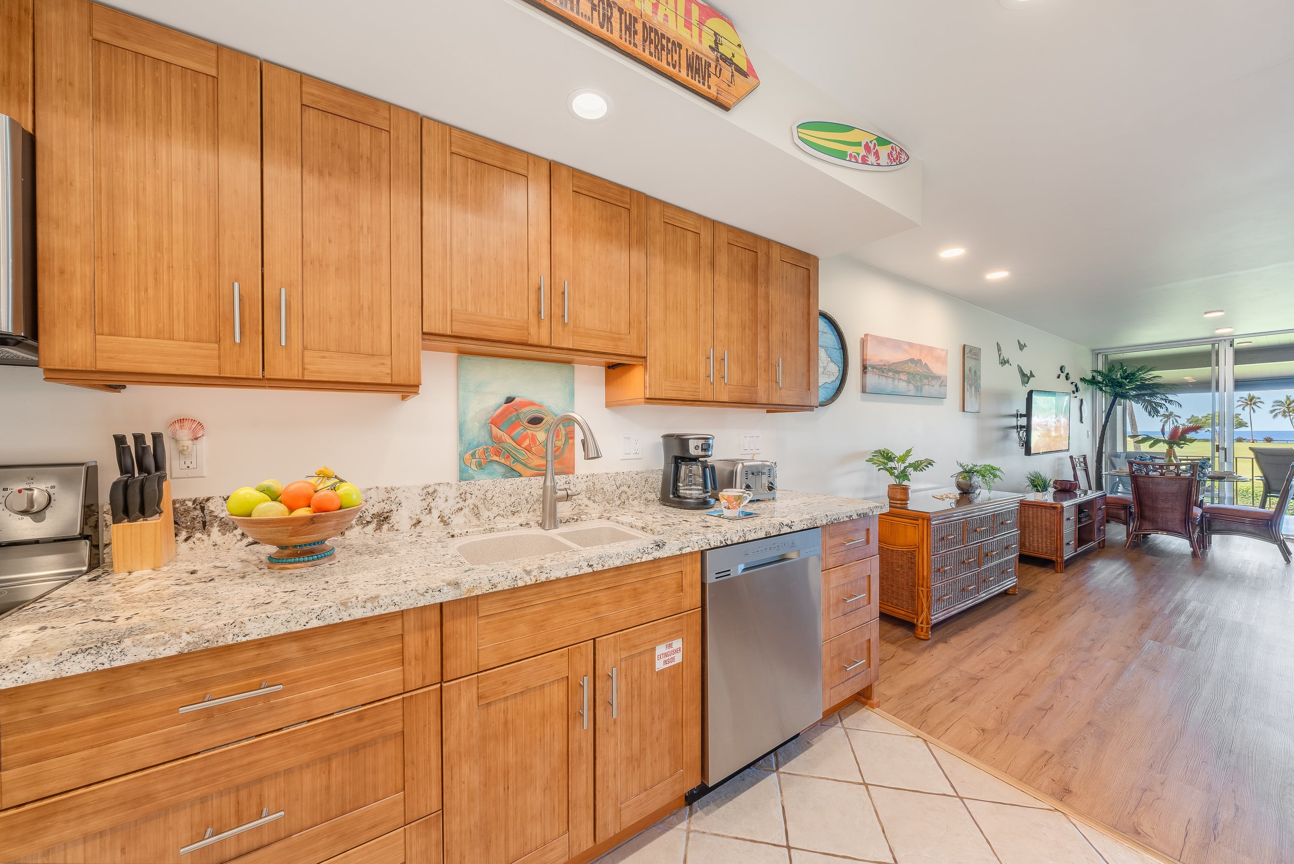 Condo in Lahaina · ★4.92 · 1 bedroom · 2 beds · 1 bath - Image 15