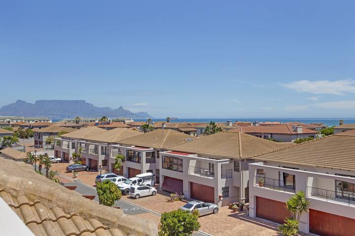 35 Island View gallery image 2