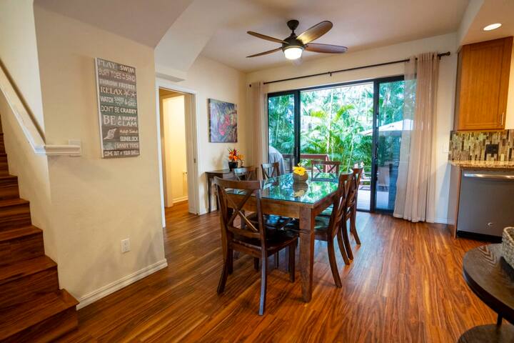 Experience Tropical Paradise at Napili Bay gallery image 4