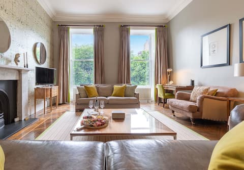 Castle View Apartment @ The Old Town