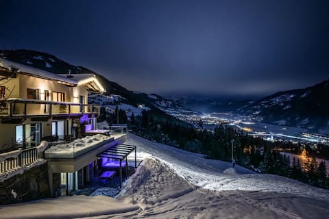 Alpine loft Goldsun - by "wachterhof"