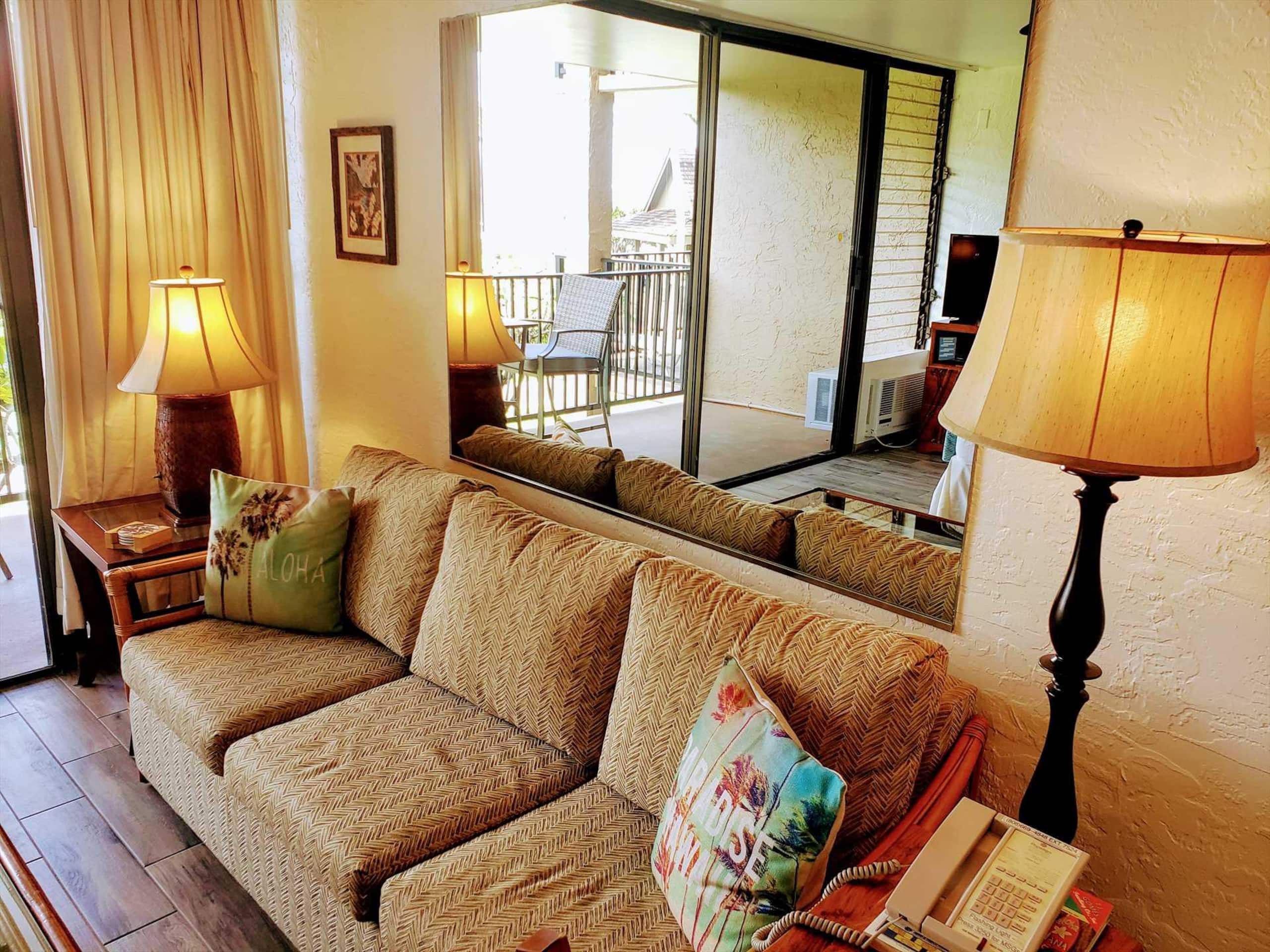Papakea E204, Ocean view, King bed Suite - Image 15