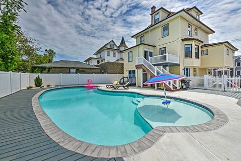 Seaside Wildwood Haven: Walk to Boardwalk/Beach!