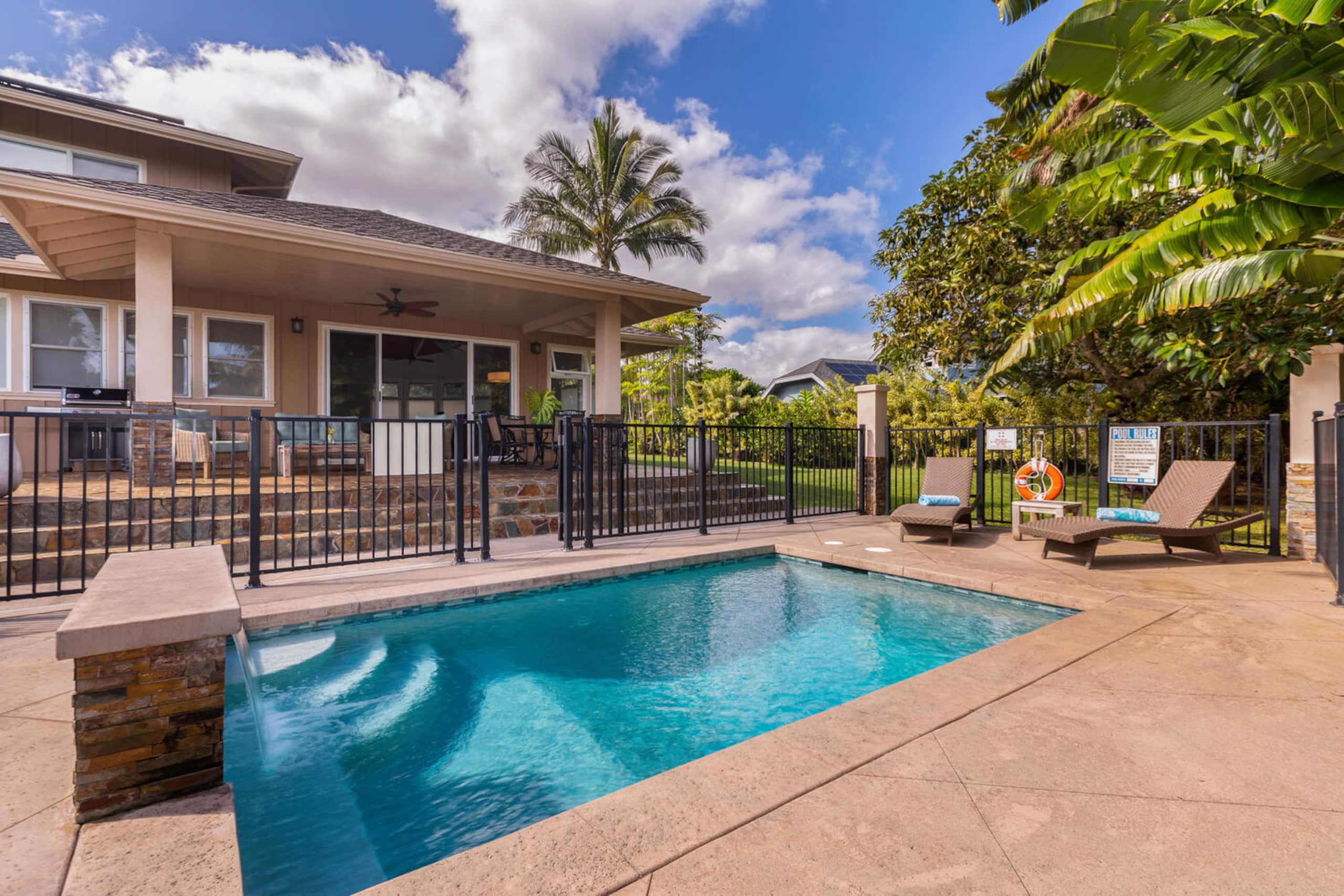 Pohaku Villa Tropical Home AC, Pool, Lanai, View - Photo 41