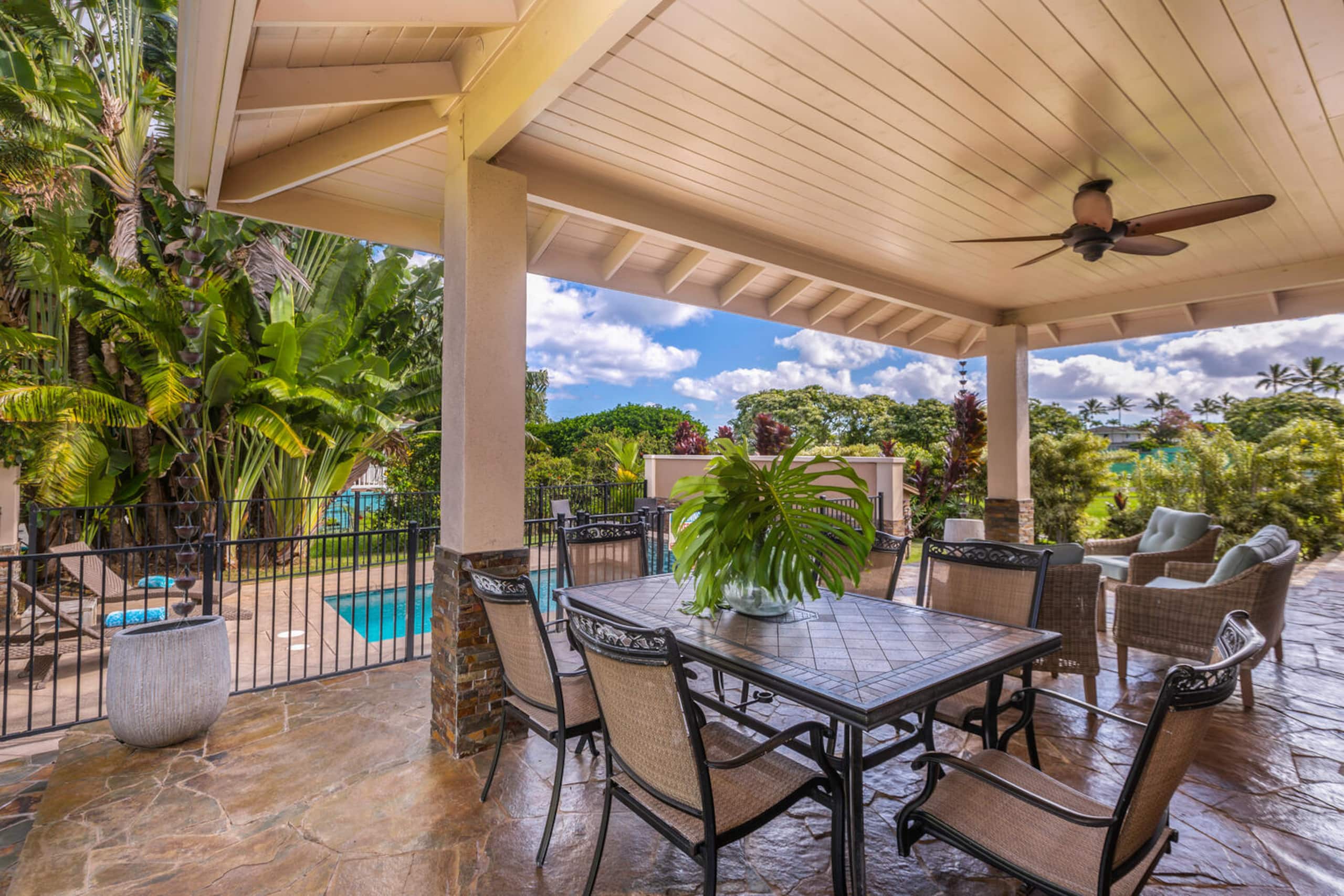 Pohaku Villa Tropical Home AC, Pool, Lanai, View - Photo 40