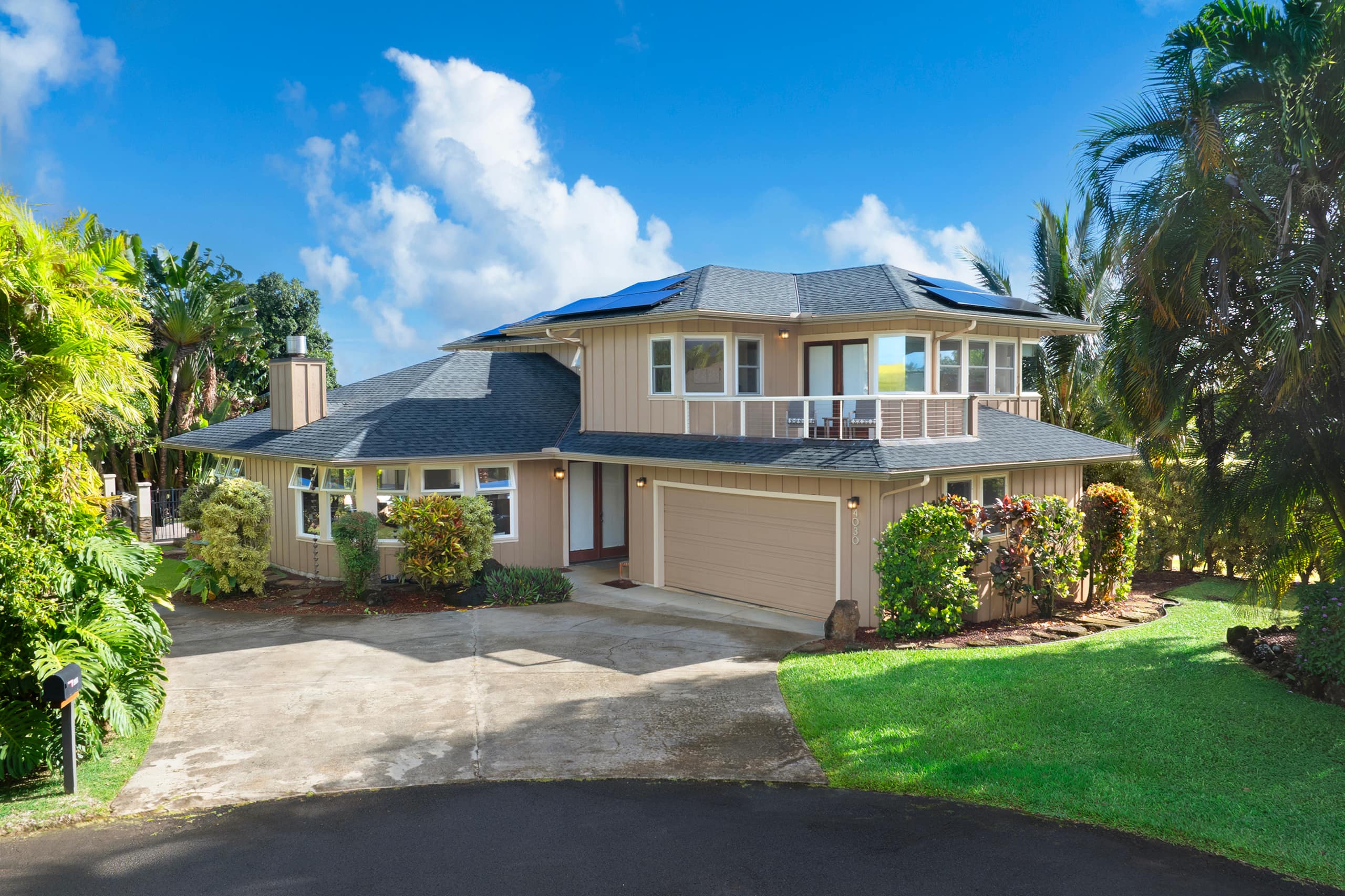 Pohaku Villa Tropical Home AC, Pool, Lanai, View - Photo 52