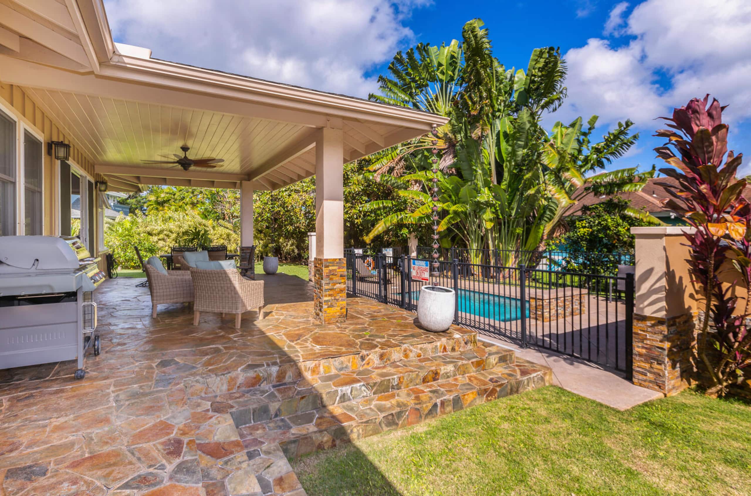 Pohaku Villa Tropical Home AC, Pool, Lanai, View - Photo 49