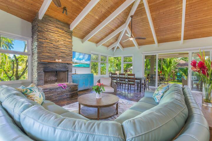 Pohaku Villa: Tropical Home: AC, Pool, Lanai, View gallery image 2