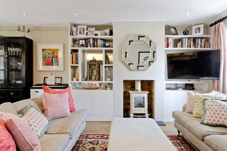Delightful 3-Bed family home, Bayswater