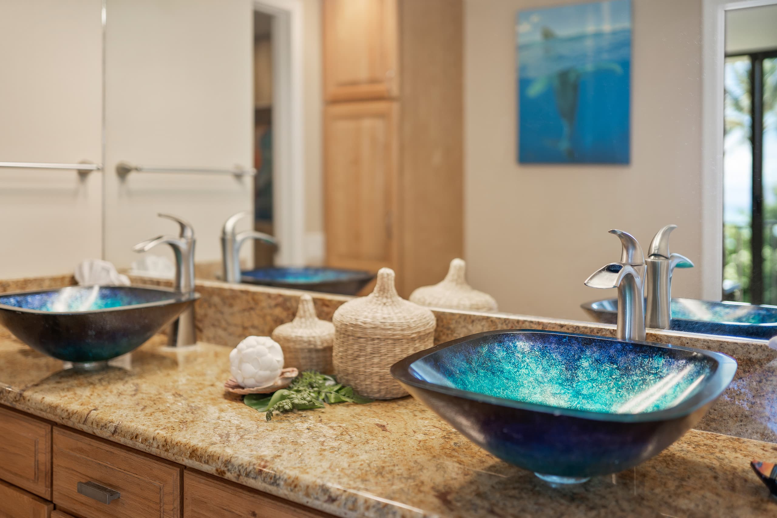 Condo in Lahaina · ★4.54 · 1 bedroom · 2 beds · 1 bath - Image 18