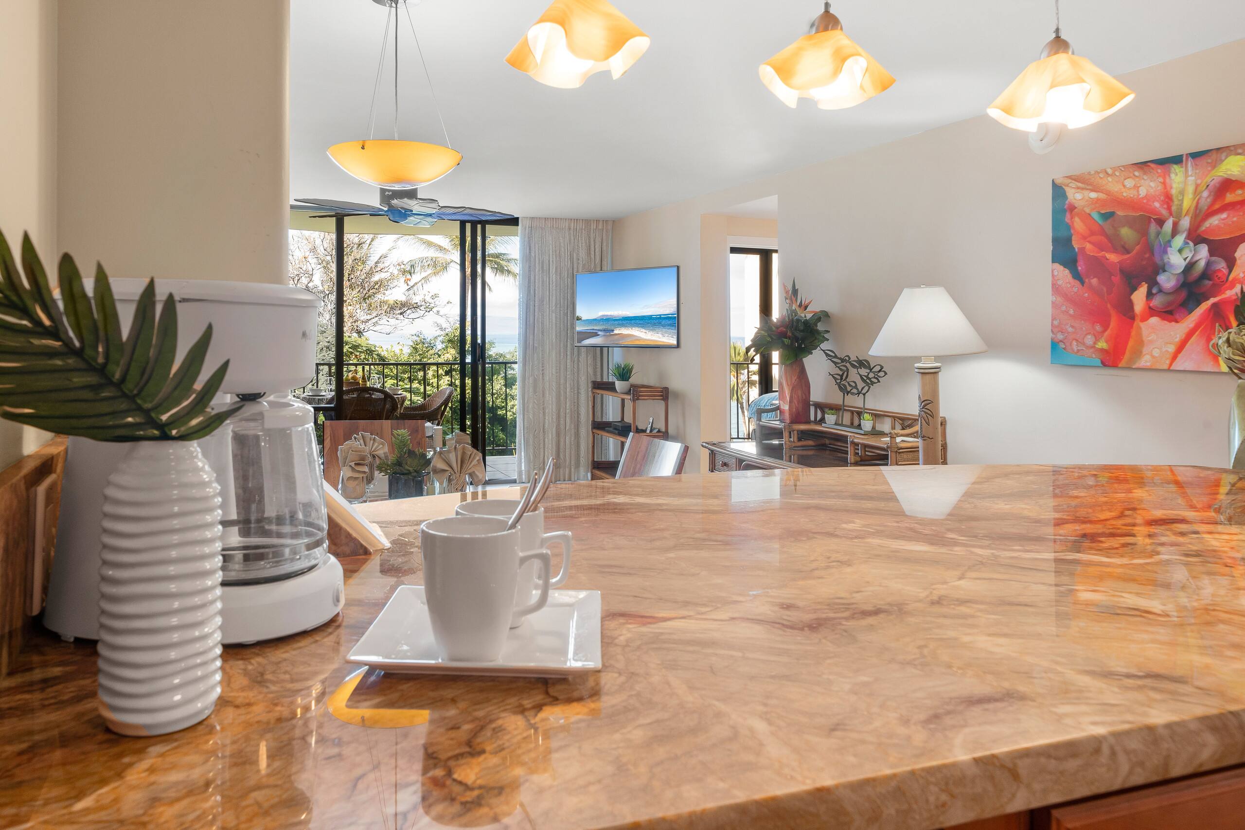 Condo in Lahaina · ★4.54 · 1 bedroom · 2 beds · 1 bath - Image 9