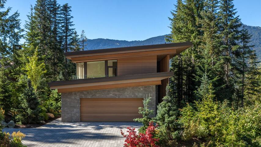 Whistler Platinum managed Airbnb listing 3