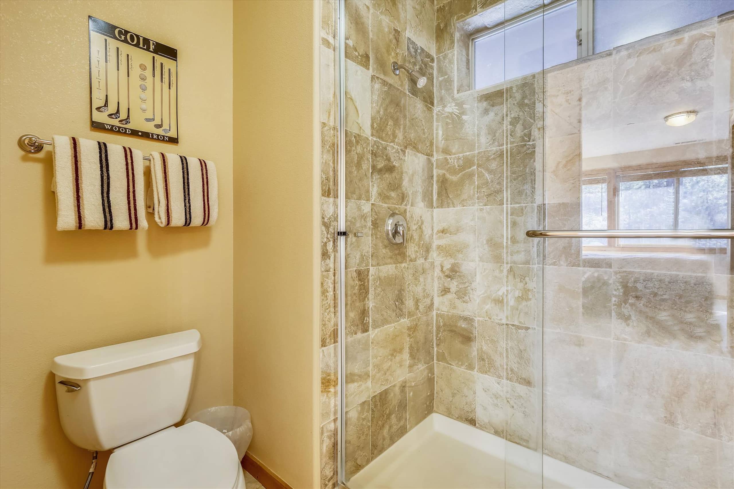 Ski-In/Ski-Out Condo with Pool & Hot Tub - Photo 18