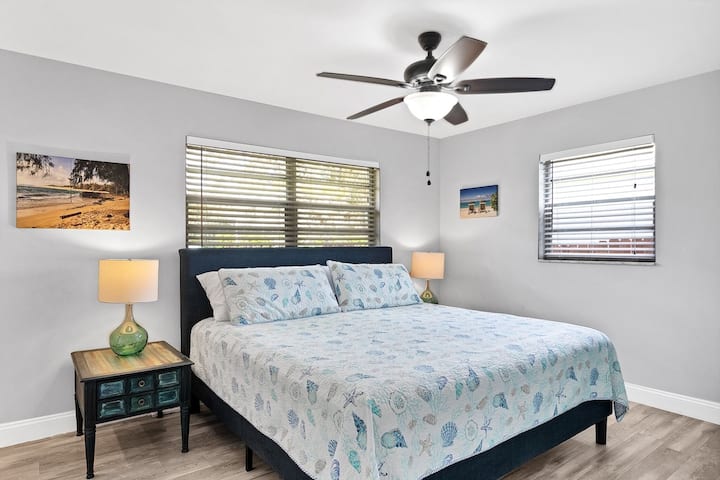 The master bedroom includes a king sized bed and attached private master bath.  Cable TV is also provided.