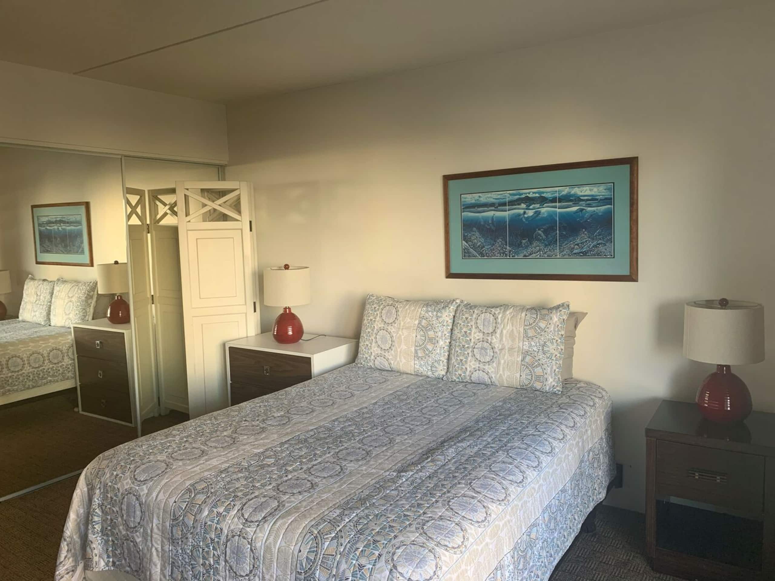 Condo in Honolulu · ★4.77 · Studio · 2 beds · 1 private bath - Image 3