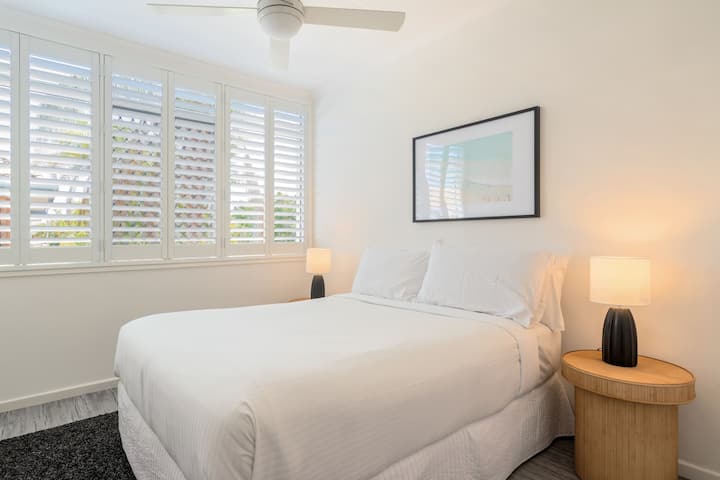 二号卧室配有双人床。