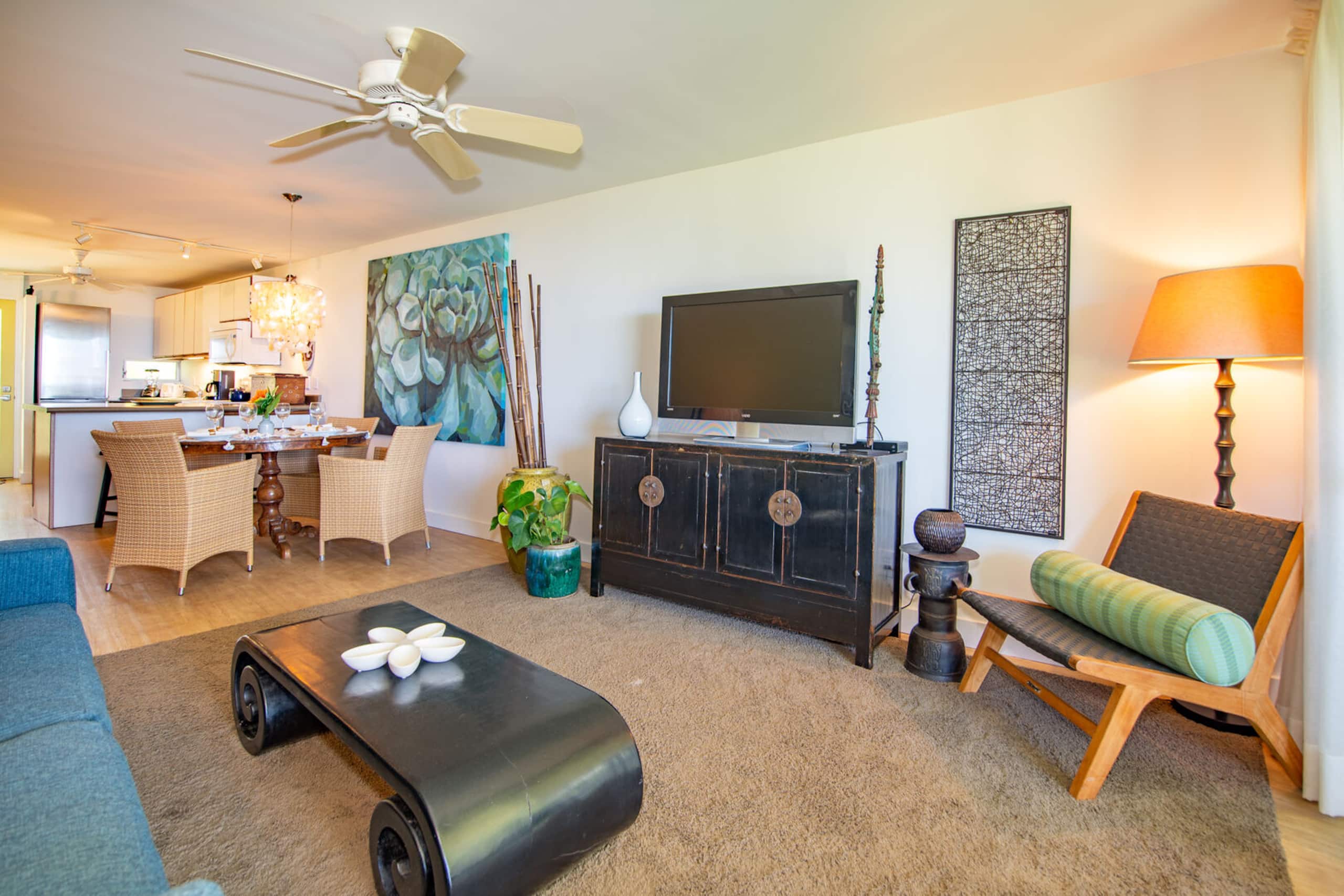 Condo in Kihei · ★4.79 · 2 bedrooms · 2 beds · 1 private bath - Image 4