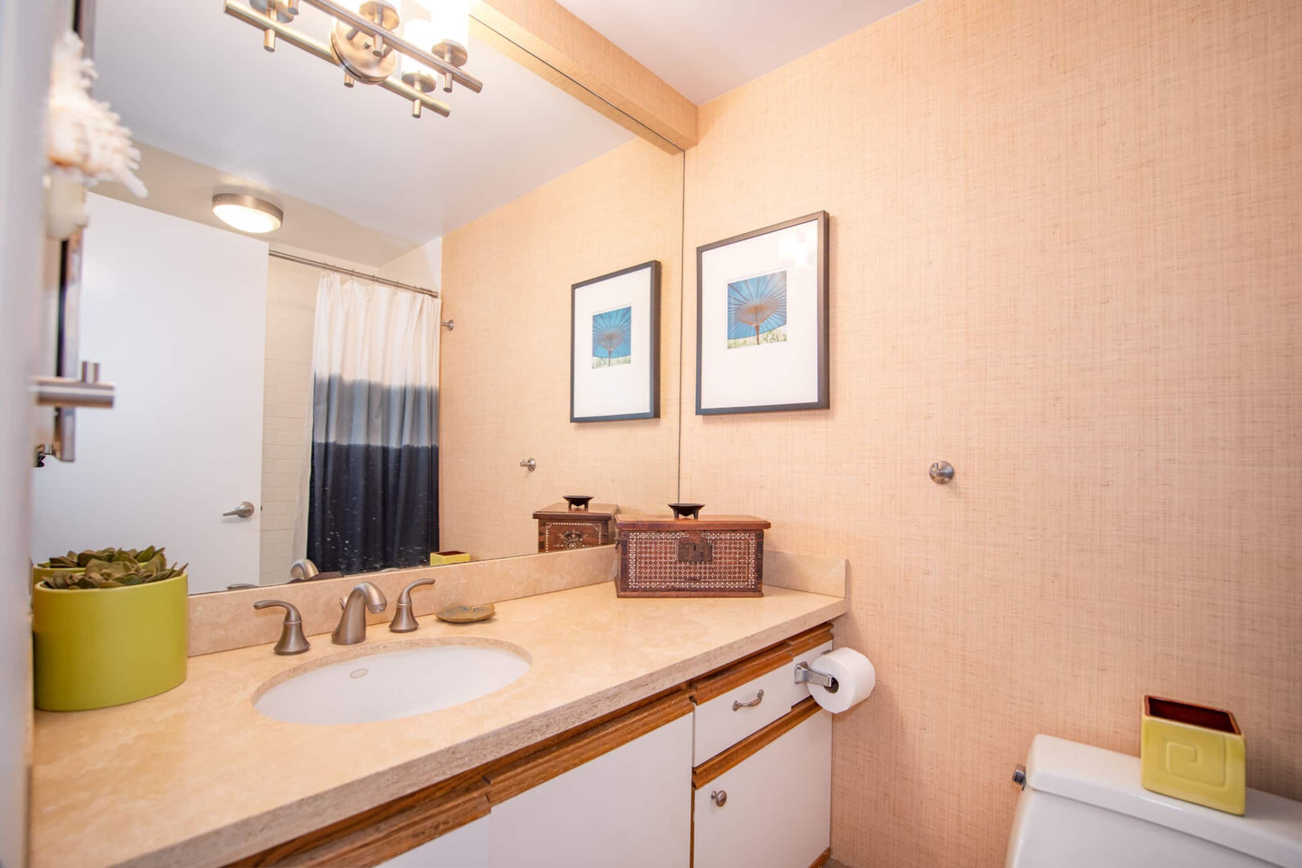 Condo in Kihei · ★4.79 · 2 bedrooms · 2 beds · 1 private bath - Image 14