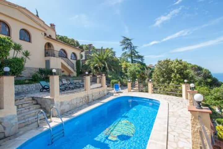Casa Acogedora Y Con Vistas Al Mar! - Lloret de Mar
