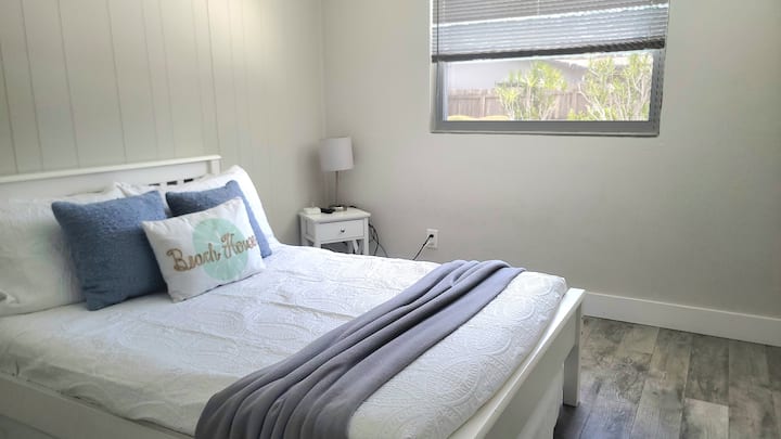 Bedroom #3: Enjoy two full-sized beds (trundle bed underneath) - perfect for the kids or sleepovers! 