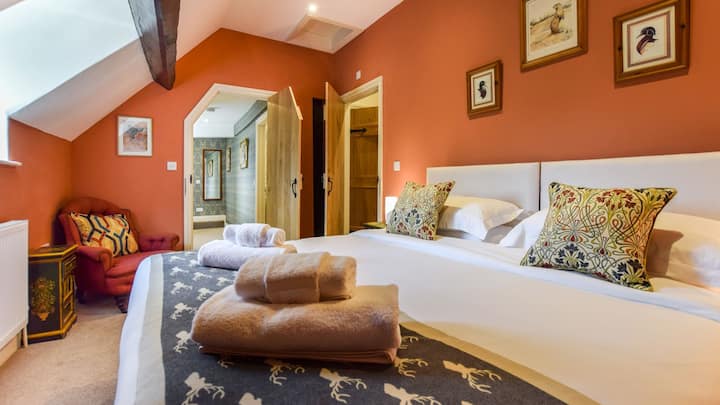 Dhoma e gjumit nr. 3, Archers në Kështjellën Sudeley, Bolthole Retreats