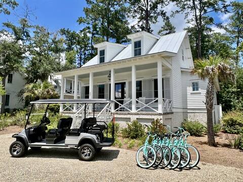 Home in Moreland Village - Sleeps 11!
