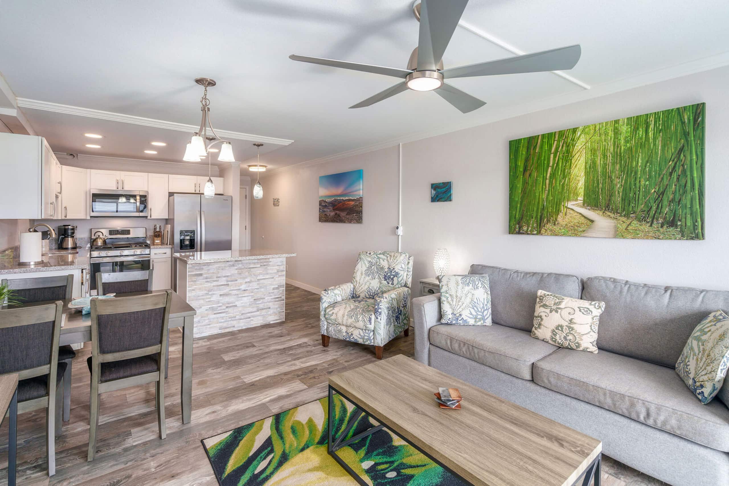 Condo in Kihei · ★4.76 · 1 bedroom · 2 beds · 1 private bath - Image 8