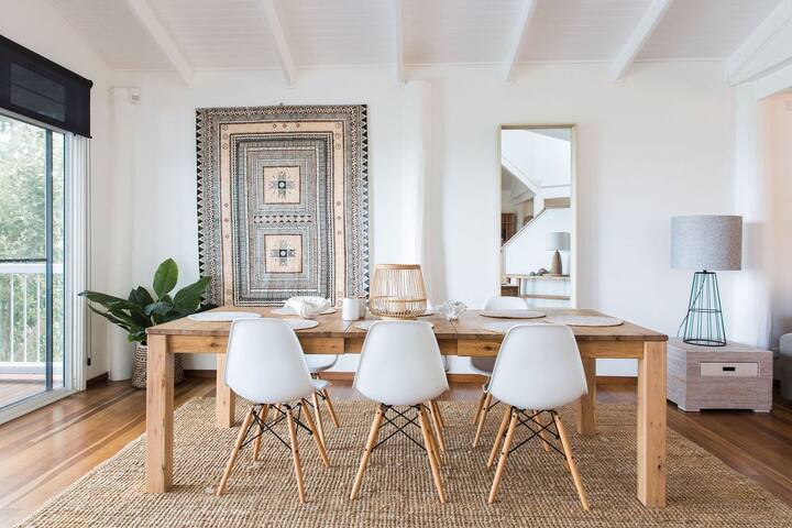 The Sea House – pool – ocean views – pets gallery image 3