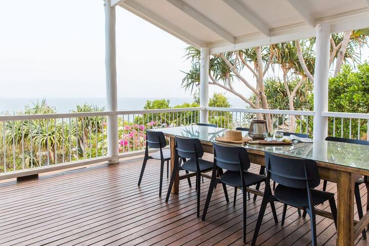 The Sea House – pool – ocean views – pets