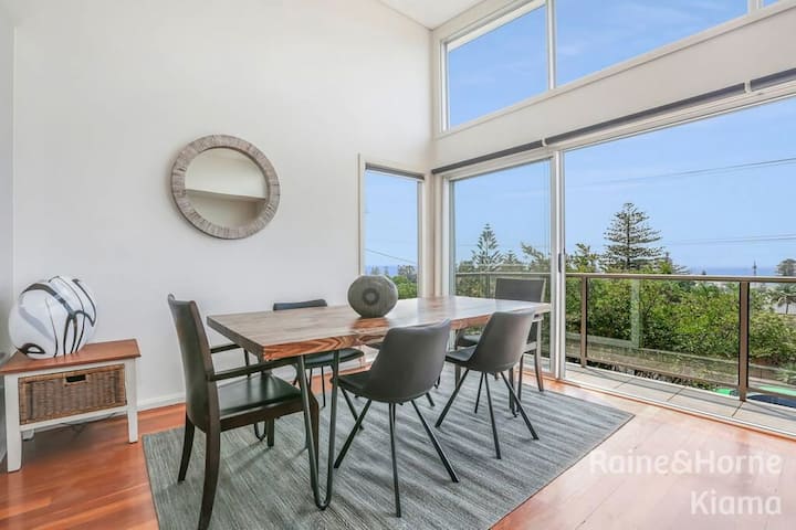 Blue Horizons - Kiama