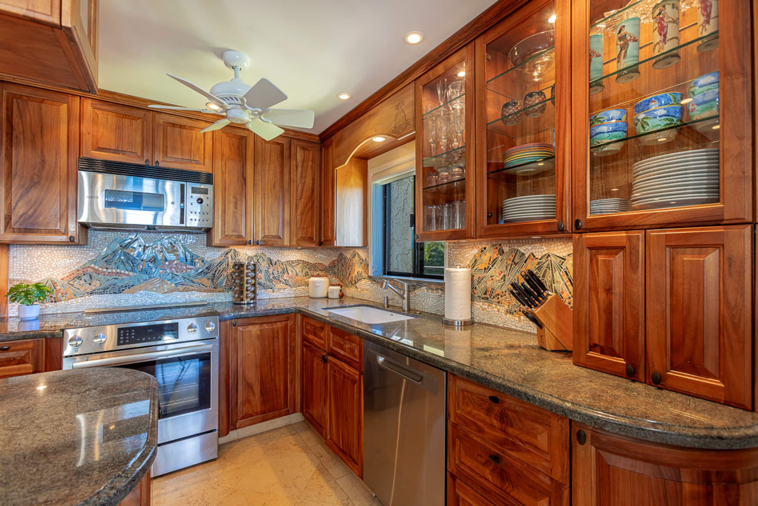 Condo in Kihei · ★5.0 · 2 bedrooms · 3 beds · 2 baths - Image 15