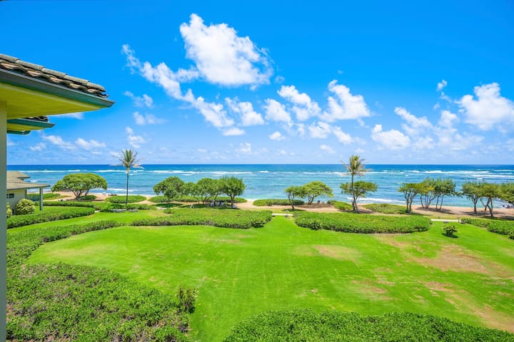 G401 – Ocean view Suite Steps to the Beach & Pool!