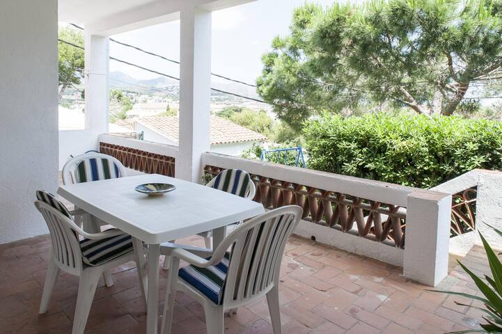 alburnàs bxs apartment with terrace and parking, j