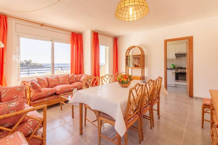 bellamar c – spacious house situated on the seafro gallery image 5