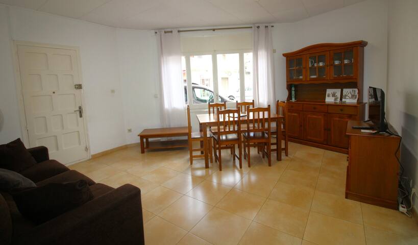 s. elcano bxs. e – bright ground-floor apartment gallery image 2