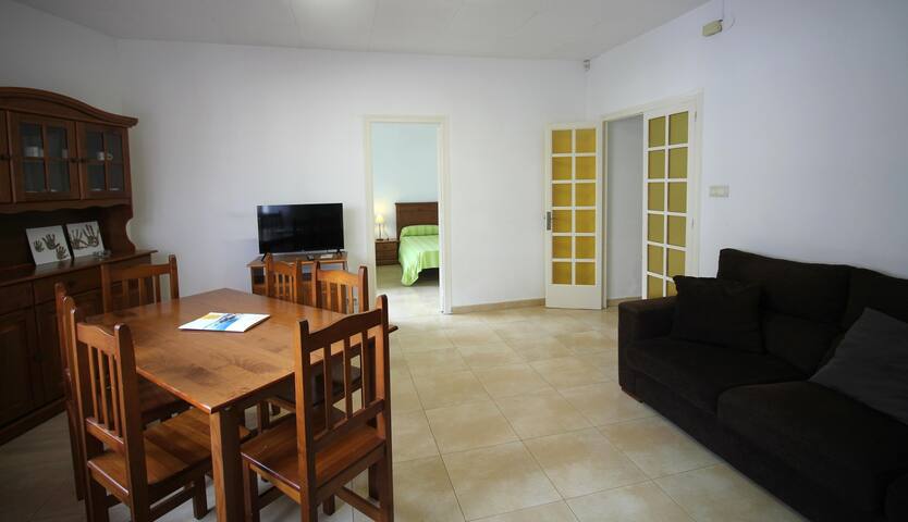 s. elcano bxs. e – bright ground-floor apartment gallery image 3