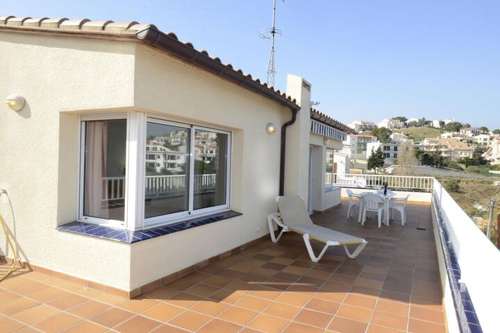 vinya farella 5 – fantastic penhouse with large te gallery image 3