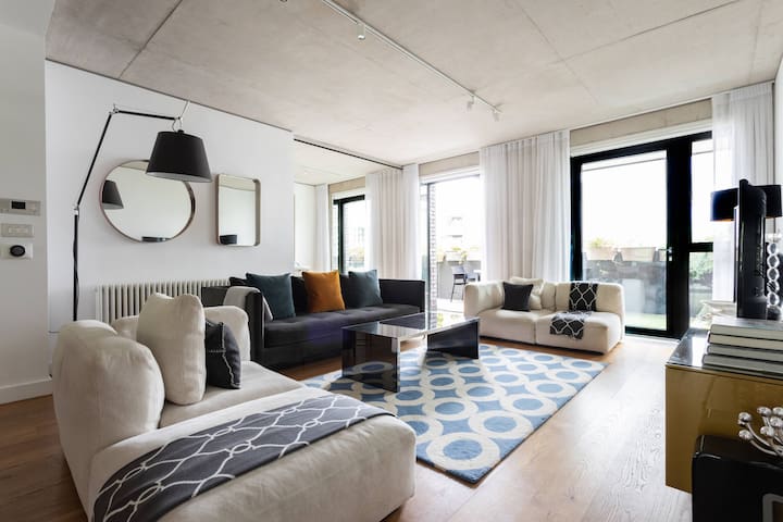 Compton Street by onefinestay