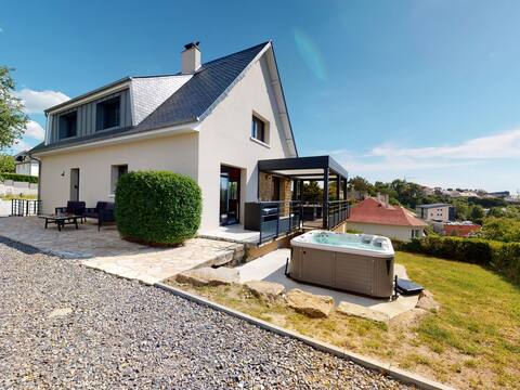 Casa Antoine 15pers: sea view, 10 min walk to beach